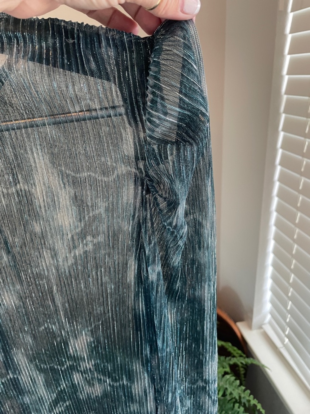 BB Dakota by Steve Madden Teal Long Sleeve Top with Puffed Sleeve - Picture 5 of 7